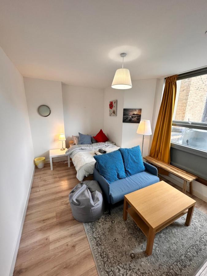 2 Modern Double In The Heart Of Brick Lane Londra